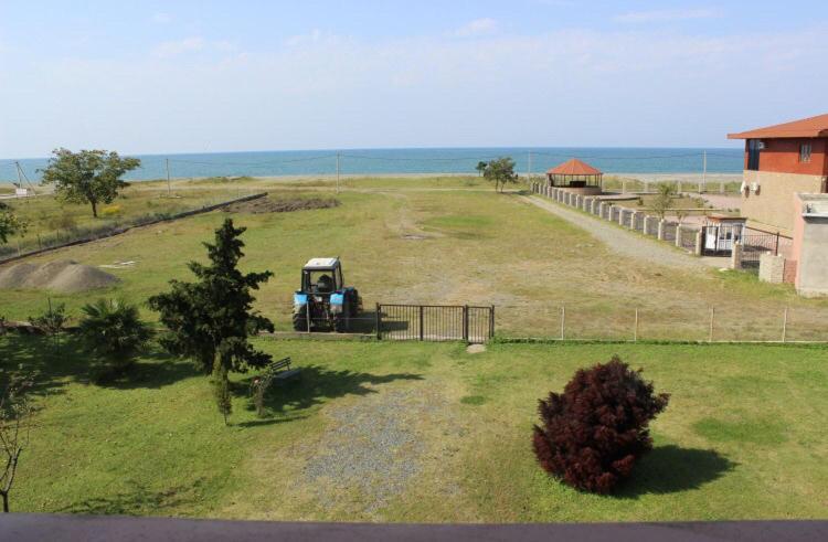 Дом На Пляже Black Sea House Kobuleti Exterior foto