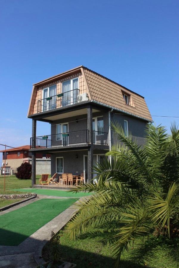 Дом На Пляже Black Sea House Kobuleti Exterior foto